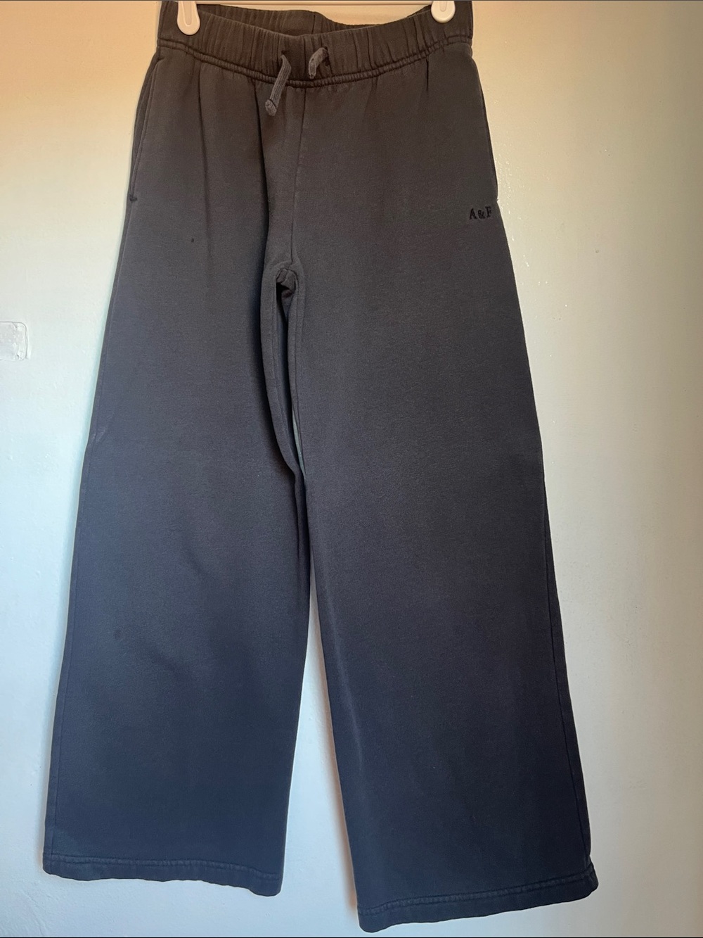 Abercrombie & Fitch Black Wide-Leg girls sweatpants
